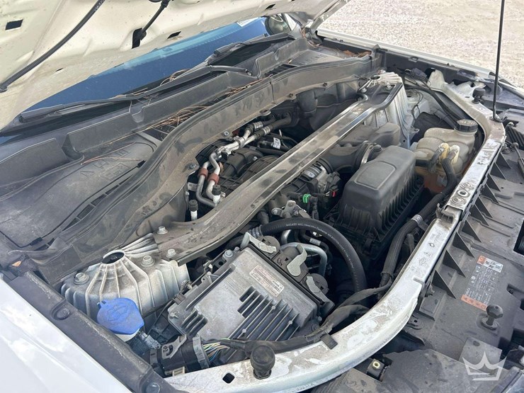 2020-ford-explorer-image-9