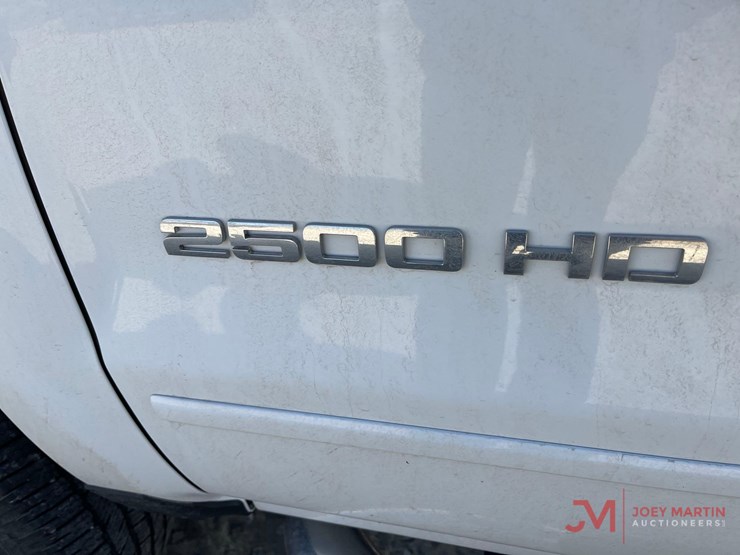 2019-chevrolet-2500-image-11