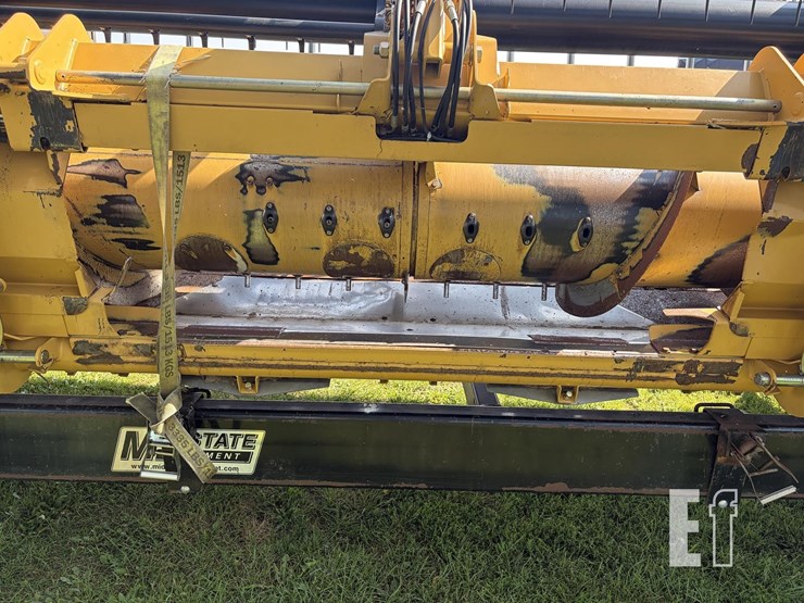 2013-claas-maxflex-1050-image-11