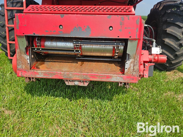 2006-case-ih-2388-image-10