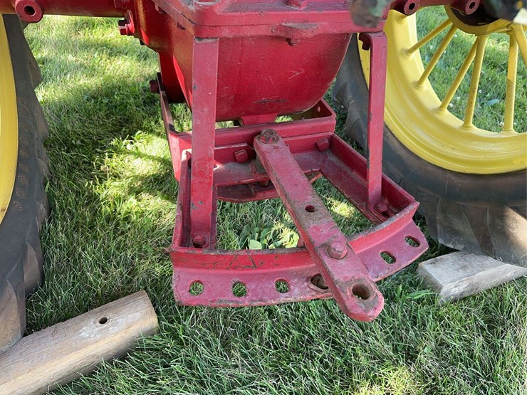 massey-harris-challenger-image-19
