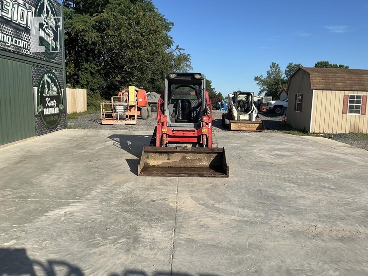 2021-takeuchi-tl10v2-image-7