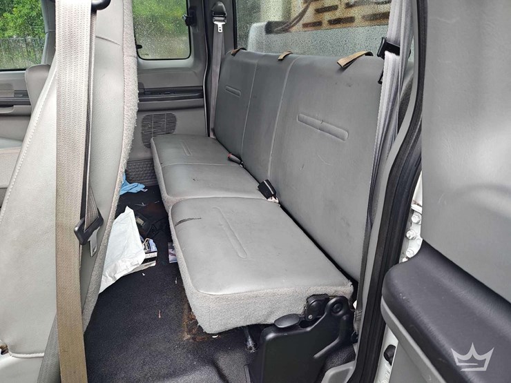 2006-ford-f350-image-18
