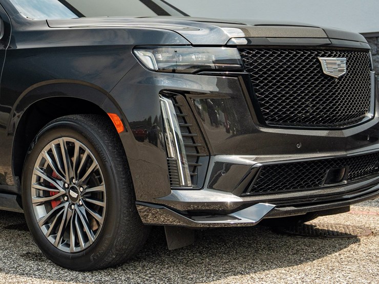 2024-cadillac-escalade-esv-image-37