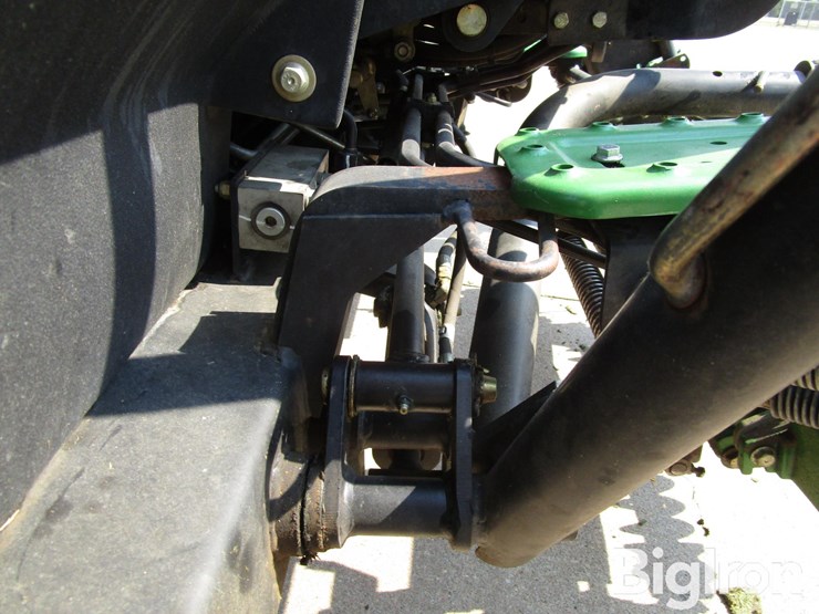 john-deere-3225c-image-17