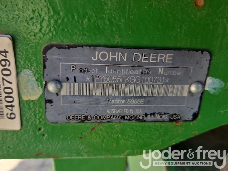 2016-john-deere-5055e-image-37