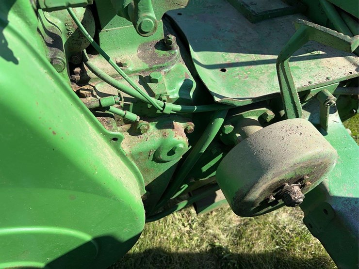 john-deere-70-image-15