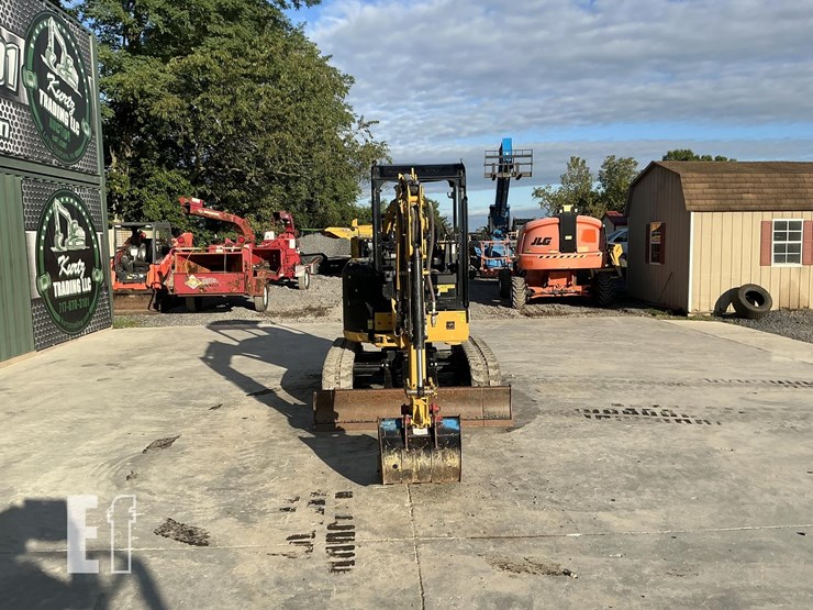 2022-caterpillar-302.7cr-image-7