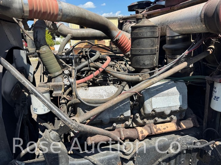 1988-mack-superliner-tri-axle-dump-truck-v8-500-mack-engine-(ashland,-va)-image-21