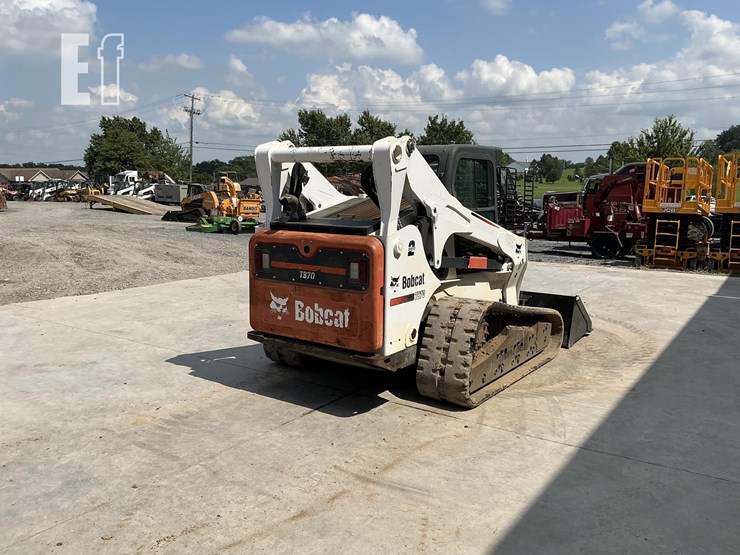 2016-bobcat-t870-image-4