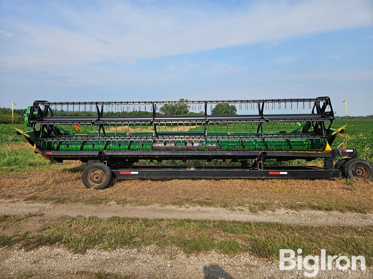 2012-john-deere-625f-image-2