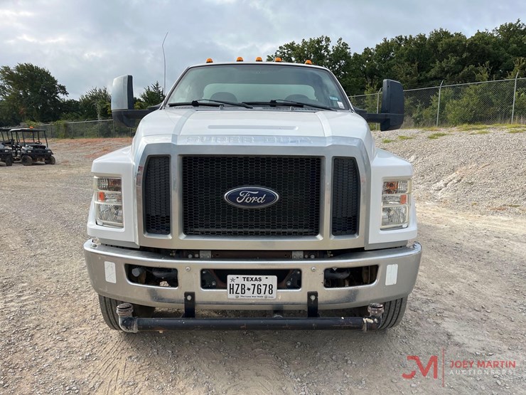 2017-ford-f650-image-5