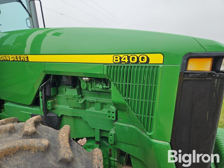 john-deere-8400-image-19