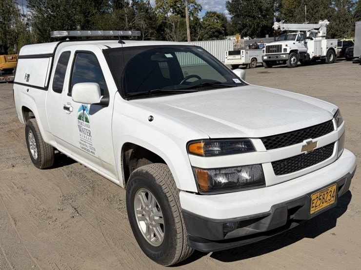 2012-chevrolet-colorado-lt-image-2