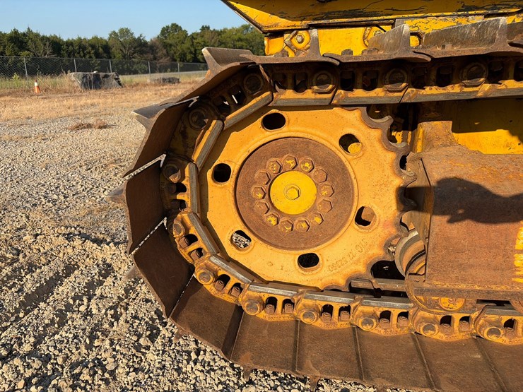 komatsu-d41e-6-image-12
