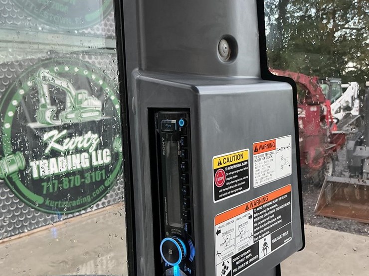 2018-kubota-kx057-4-image-14