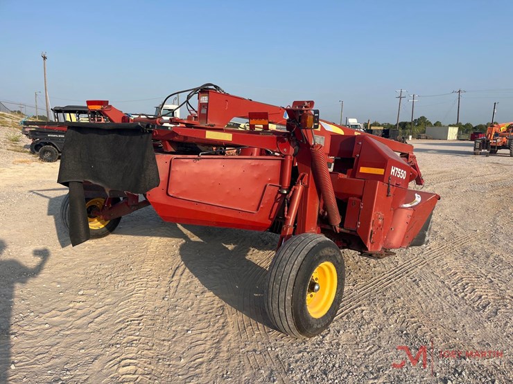 new-holland-h7550-image-2