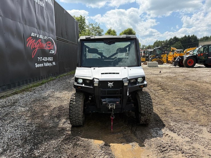 2022-bobcat-uv34-image-7