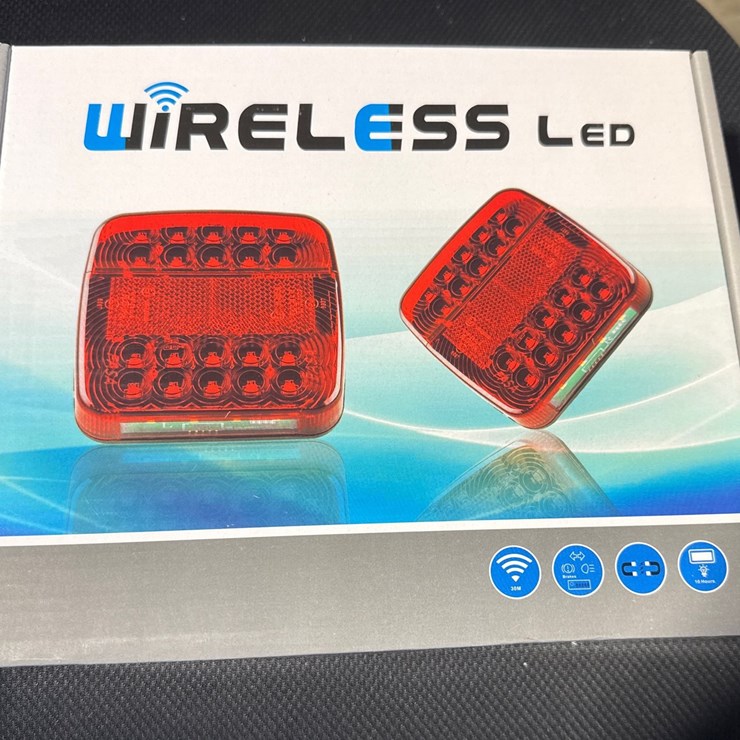 #1017 • Wireless LED lights
