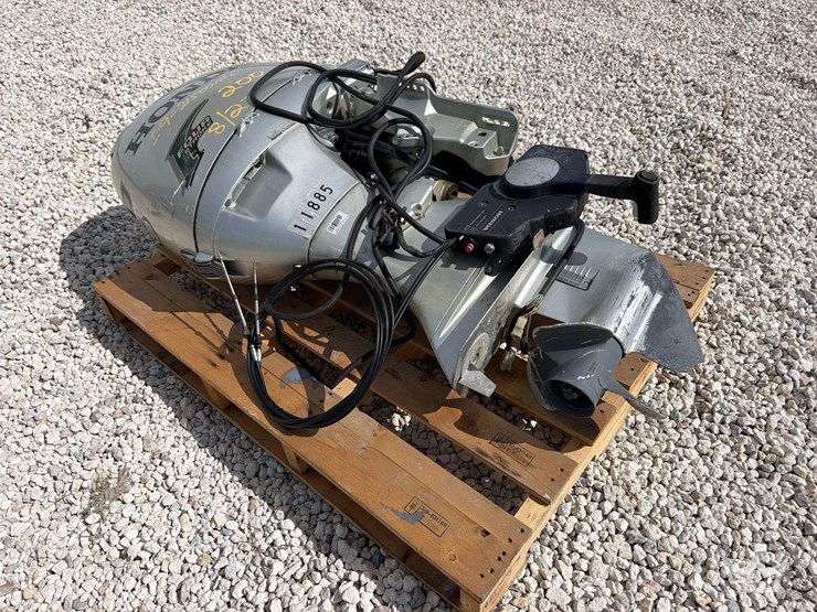 honda-50hp-outboard-boat-motor-image-4