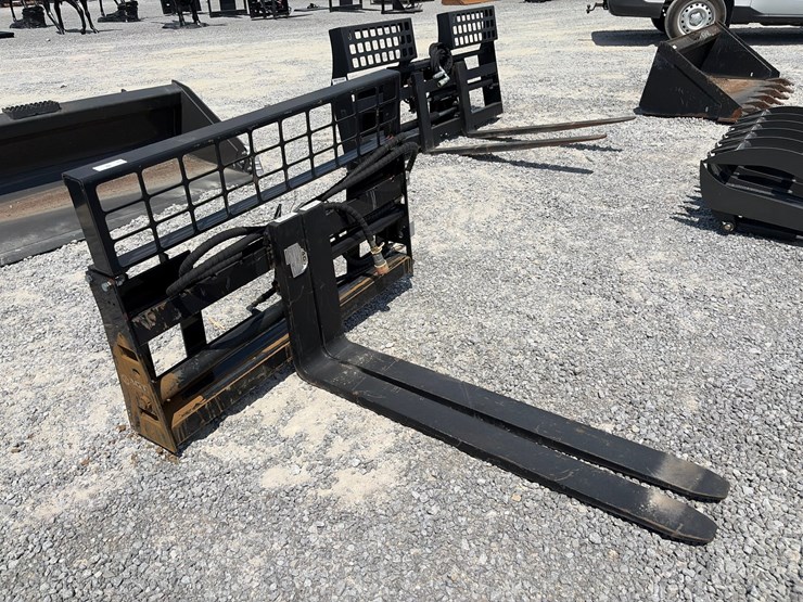 #51-•-agt-hyd-pallet-forks-image-3