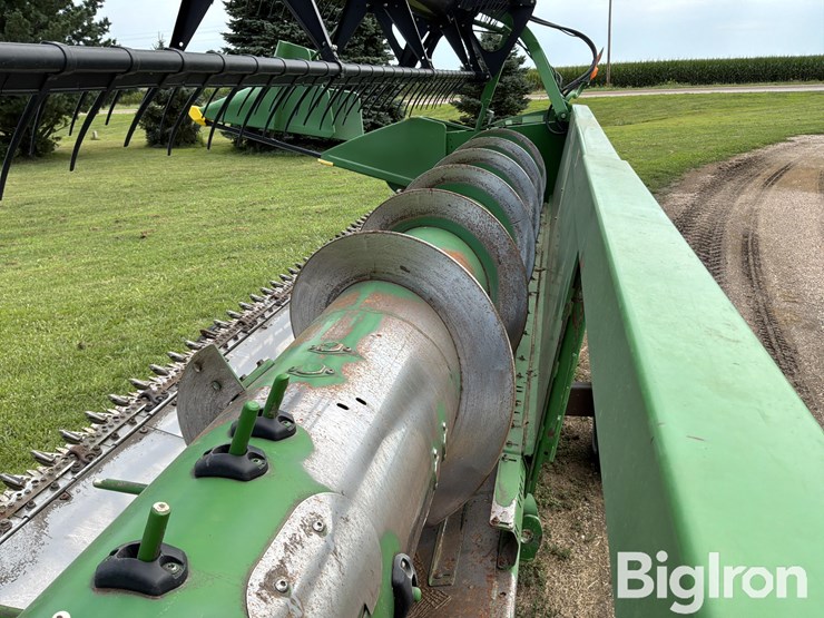 2009-john-deere-630f-image-17