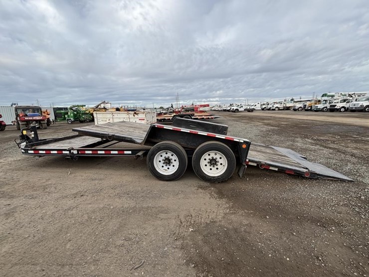 2019-towmaster-t-14dt-image-5