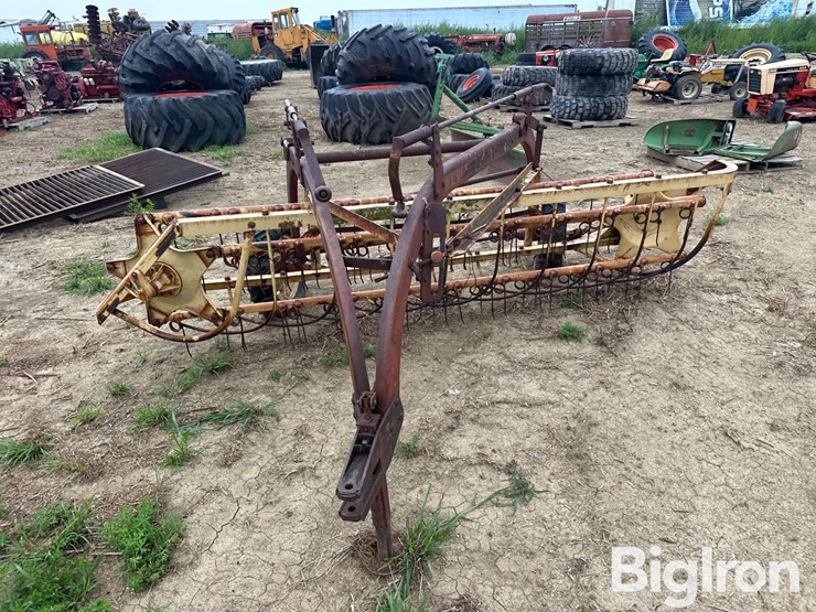 new-holland-56-image-2