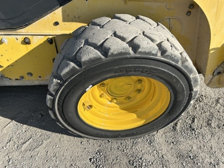 komatsu-sk820-5n-image-9