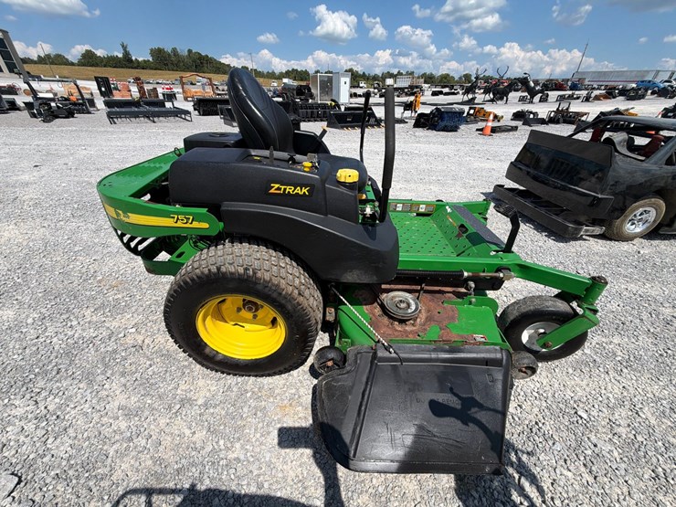 john-deere-757-image-9