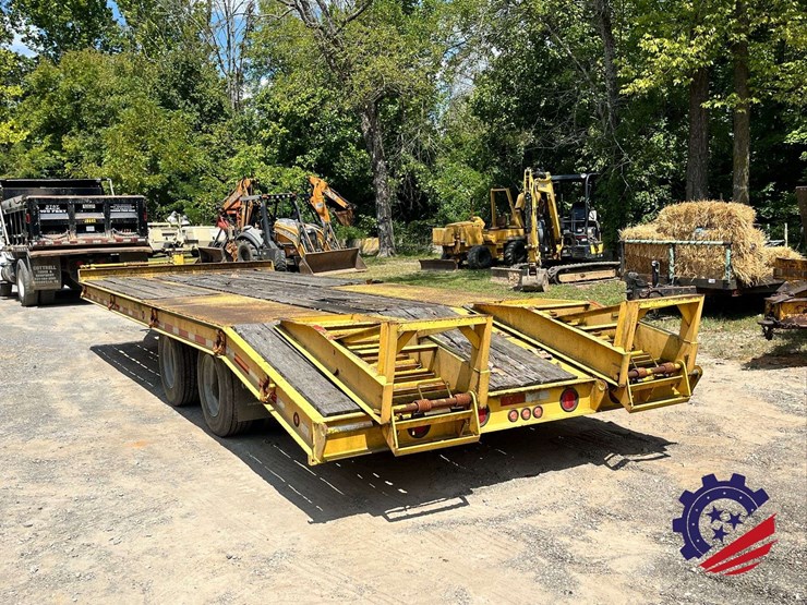 2018-better-built-22.5t-dual-t/a-equipment-trailer-image-18