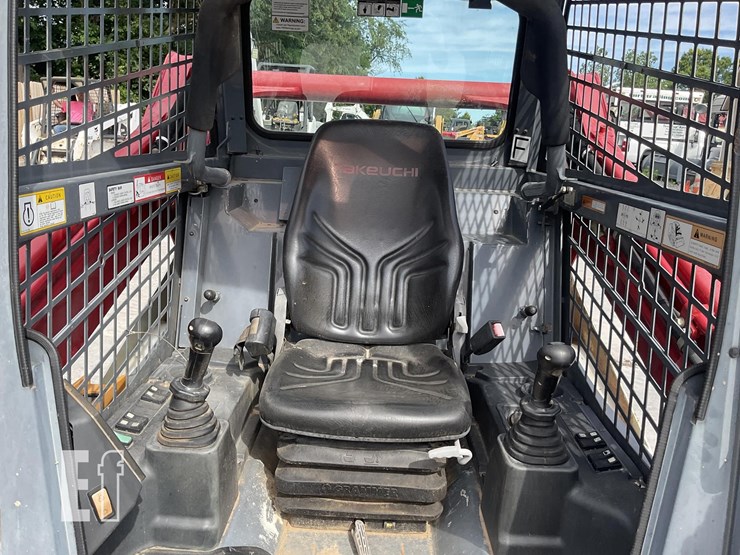 2022-takeuchi-tl10v2-image-14