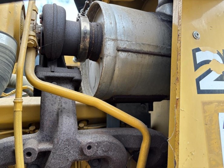 2013-deere-210k-ep-image-61