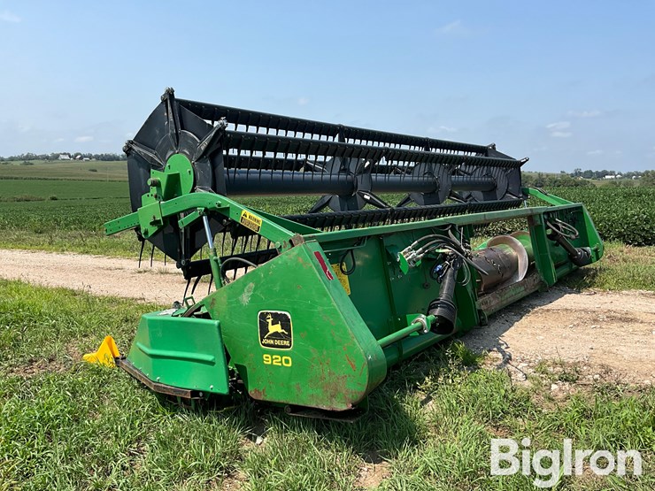 1989-john-deere-920-image-7