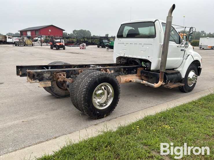 2006-ford-f750-image-5