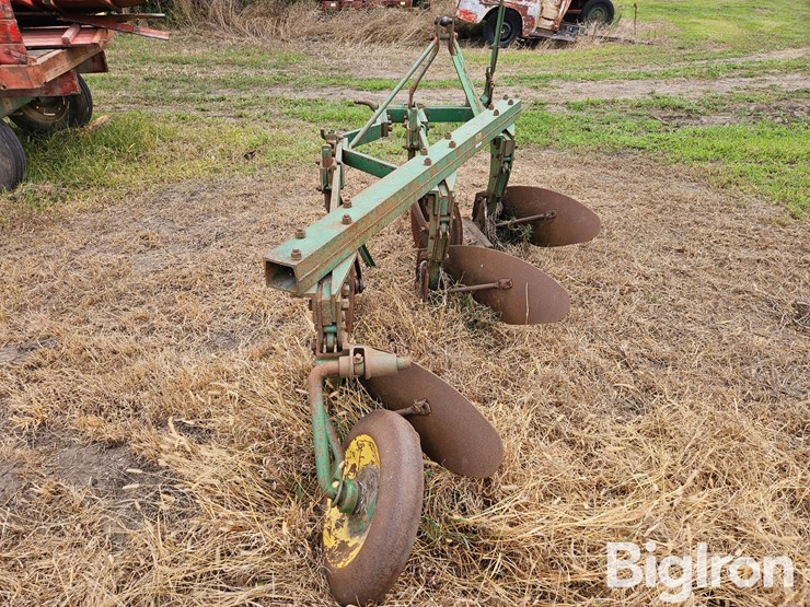 john-deere-f125-image-6