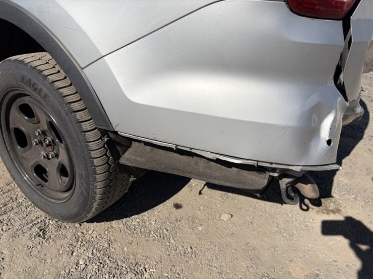 2016-ford-explorer-image-20