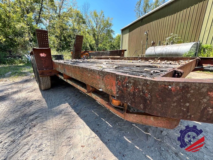 14’-t/a-equipment-tag-trailer-image-27
