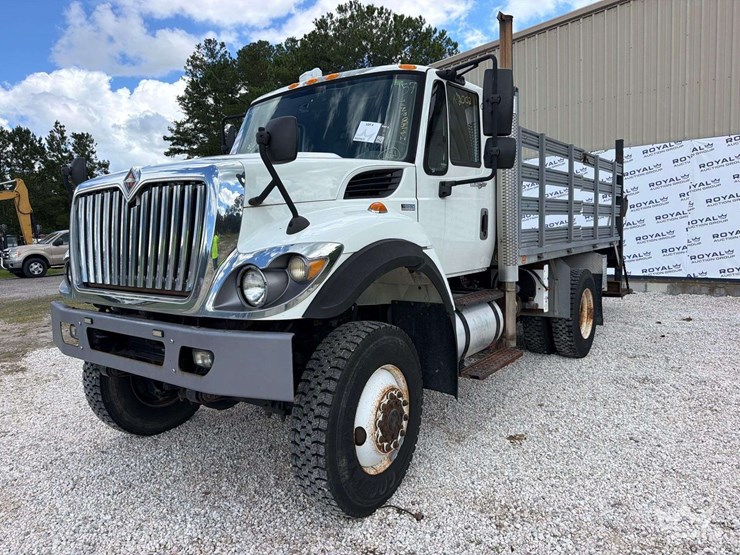 2013-international-workstar-7300-image-1