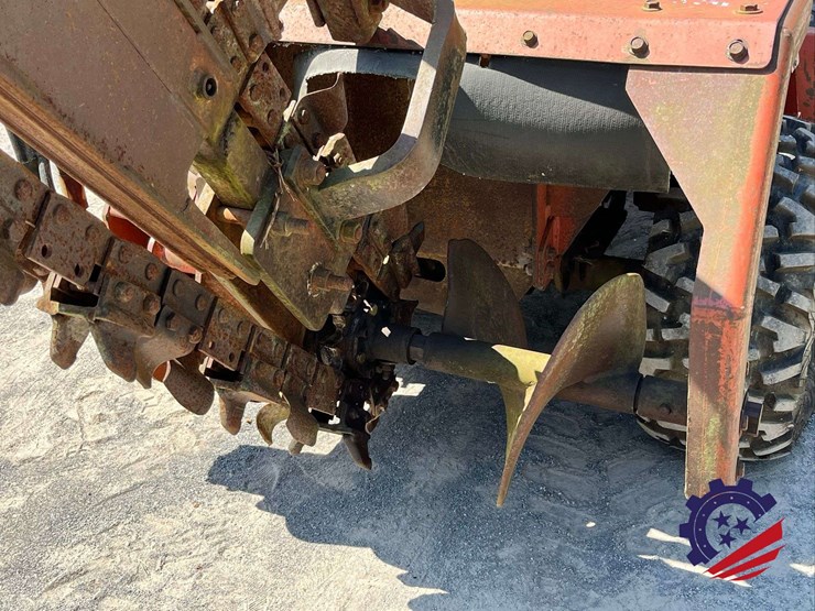 2001-ditch-witch-3700-image-21