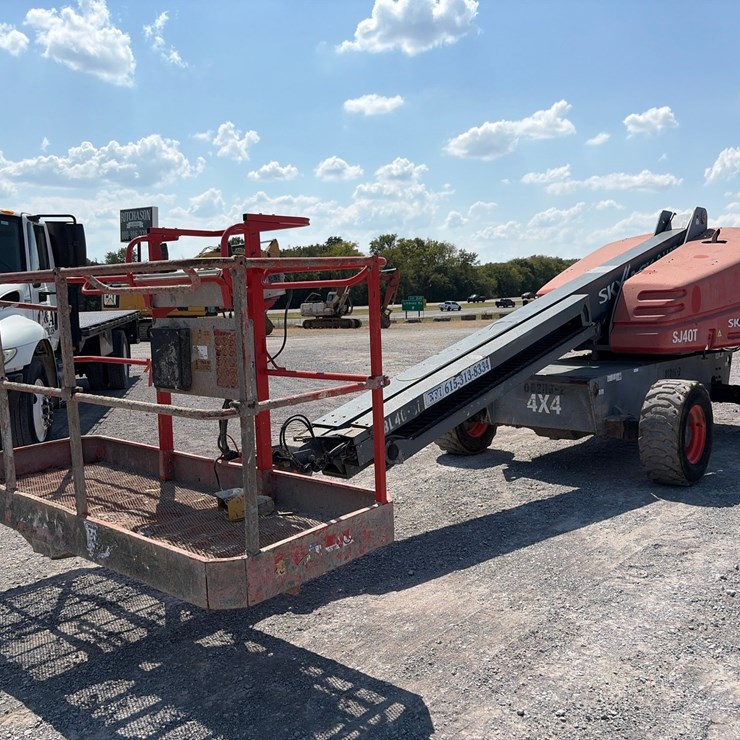 2017 SKYJACK SJ40T