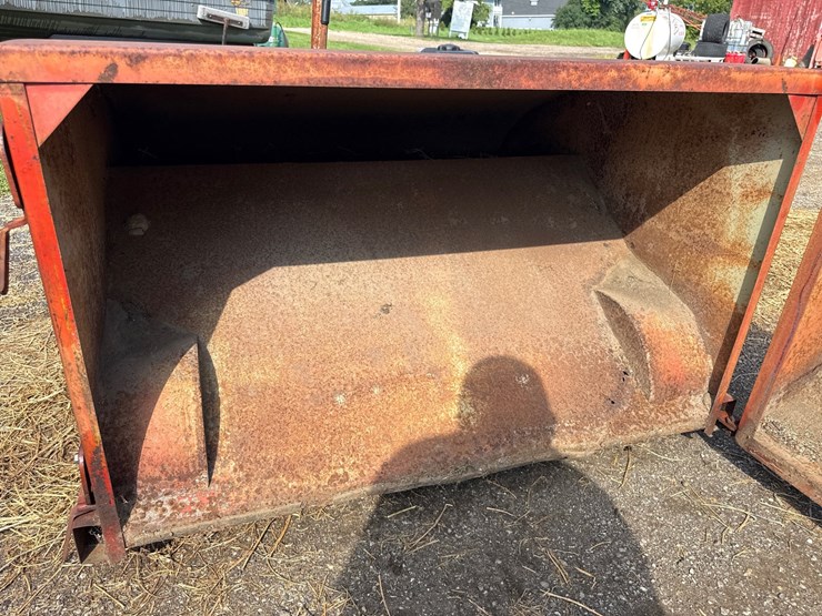 #705-•-mars-48”-tow-behind-lawn-sweeper-image-8