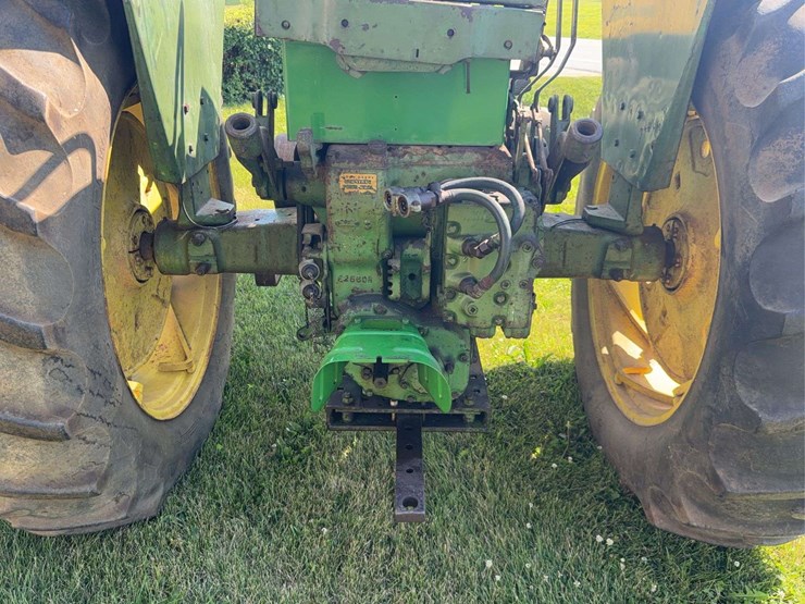 john-deere-730-image-37