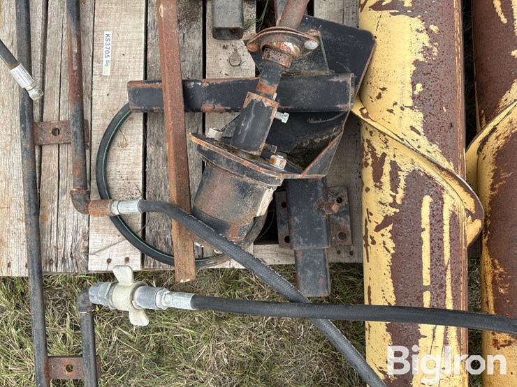 gleaner-830-image-16