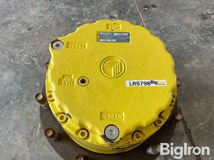 john-deere-4830-image-12