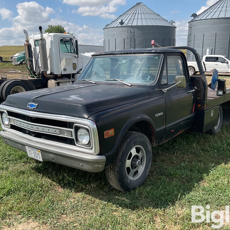 1969 CHEVROLET C20