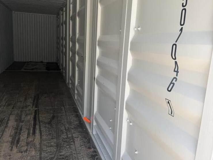#51-•-40'-high-cube-conex-shipping-container---one-trip-image-7