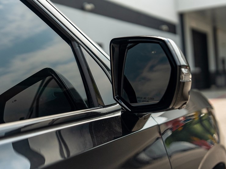2024-cadillac-escalade-esv-image-23