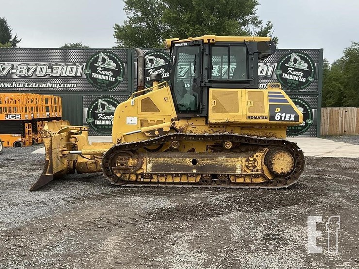 2014-komatsu-d61ex-23-image-1