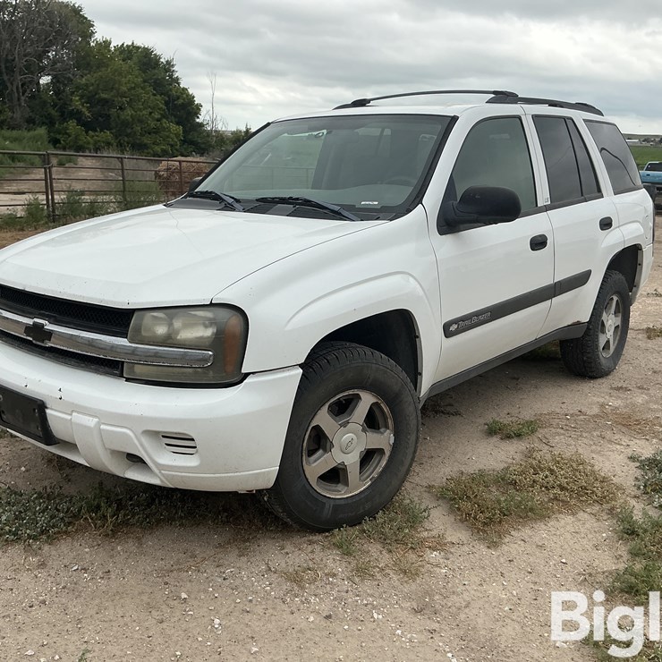 2004 CHEVROLET TRAILBLAZER